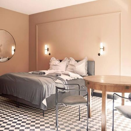 Elegant Apartment In The City Center Wrocław Eksteriør billede