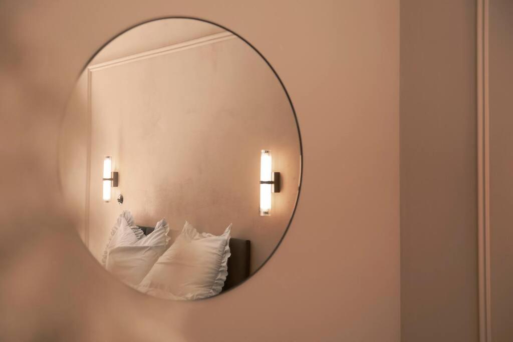 Elegant Apartment In The City Center Wrocław Eksteriør billede